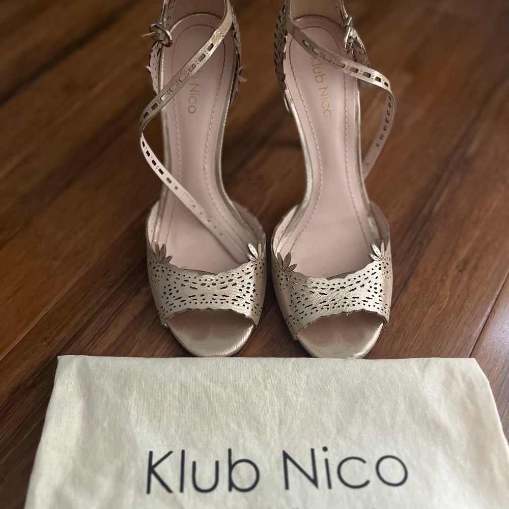 Klub Nico Gold Champagne Leather Laser Cut out Heels
